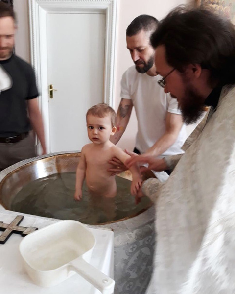 Владимир Кристовский крестил сына