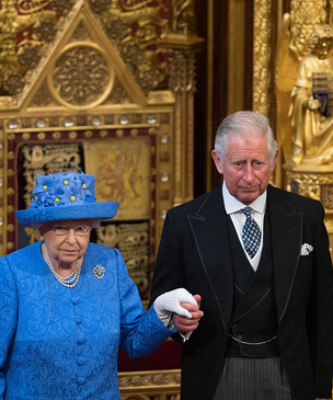 Новая эра: Елизавета II отдает королевские полномочия принцу Чарльзу