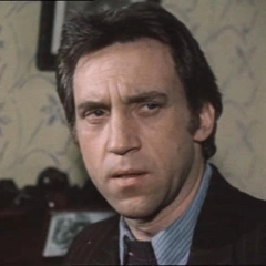 Обманывал всех своих жен и не признал дочь: как сейчас выглядят и чем занимаются наследники Владимира Высоцкого