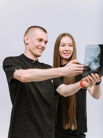 В Smile&amp;Go проходят врачебные консилиумы, чтобы лечение было качественным | Источник: стоматология Smile&amp;Go