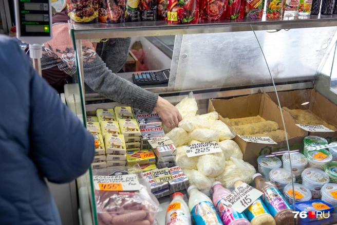 Всегда проверяйте сертификаты у животноводческой продукции. Это крайне важно для вашего здоровья | Источник: Кирилл Поверинов / 76.RU