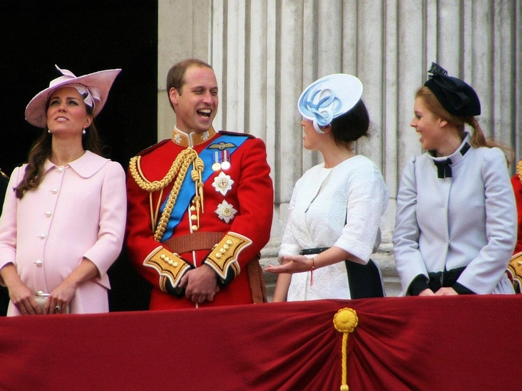 Кейт Миддлтон, принц Уильям, принцесса Евгения и принцесса Беатрис