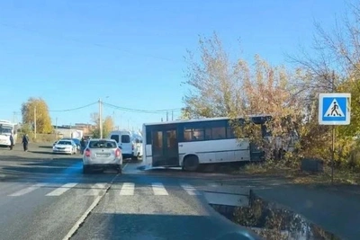 Водитель автобуса погиб в Бийске во время ремонта