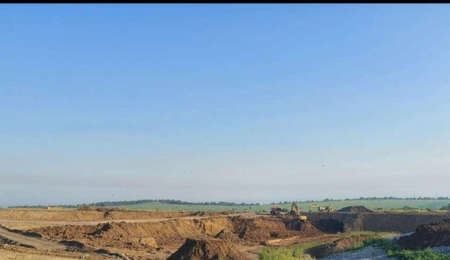 Предусмотрено строительство системы сбора и отведения фильтрата, а также системы сбора и отведения поверхностного стока | Источник: nk-tv.com