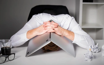 Психологи назвали топ-100 самых пугающих жизненных решений — угадайте, чего боятся больше всего