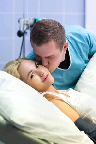 Супруг Анастасии был с ней в больнице во время родов