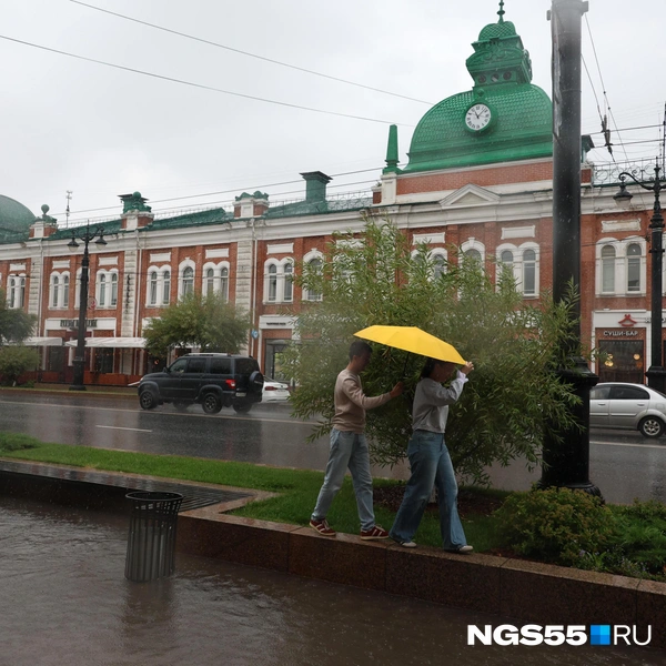 Омские улицы часто топит во время дождя | Источник: Евгений Софийчук / NGS55.RU