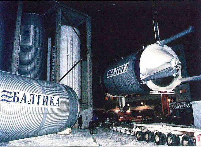 В 1993 году компания инвестировала 36 миллиардов рублей в модернизацию производства | Источник: «Балтика»