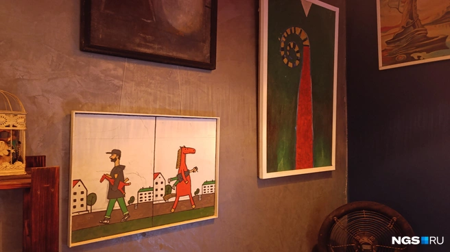 Живопись позволит посетителям задуматься о своем месте в этом мире | Источник: Стас Соколов / NGS.RU