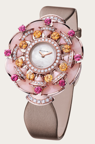 Здесь и далее: некоторые модели из коллекции Divas' Dream