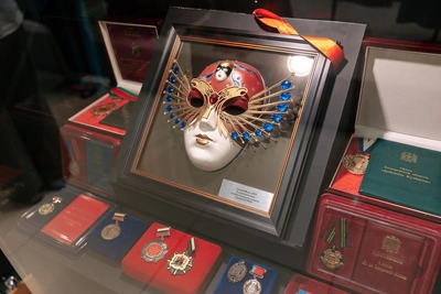 Собянин, Минниханов и Ардан получат премию «Золотой маски»