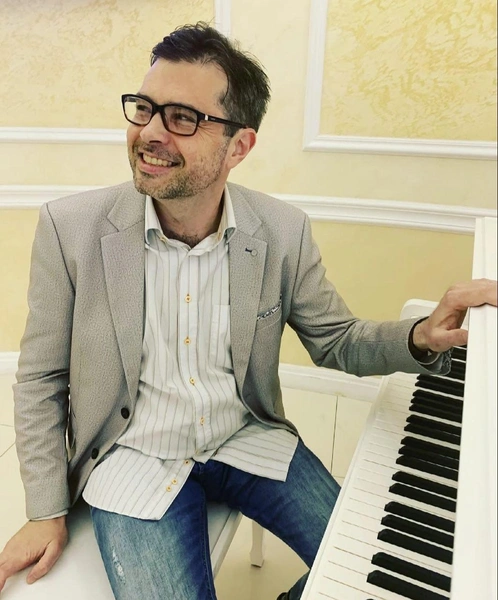 Вадим Азарх | www.starhit.ru