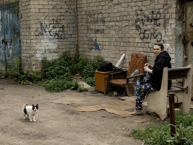 Жители обустроили во дворах собственные зоны отдыха. | Источник: Александр Куренной / 76.RU