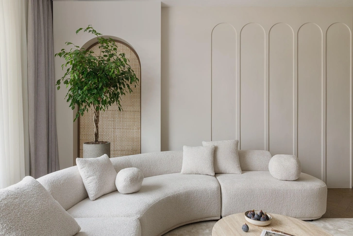 Источник: Мила Лотоцкая. Стиль: Сая Данияр