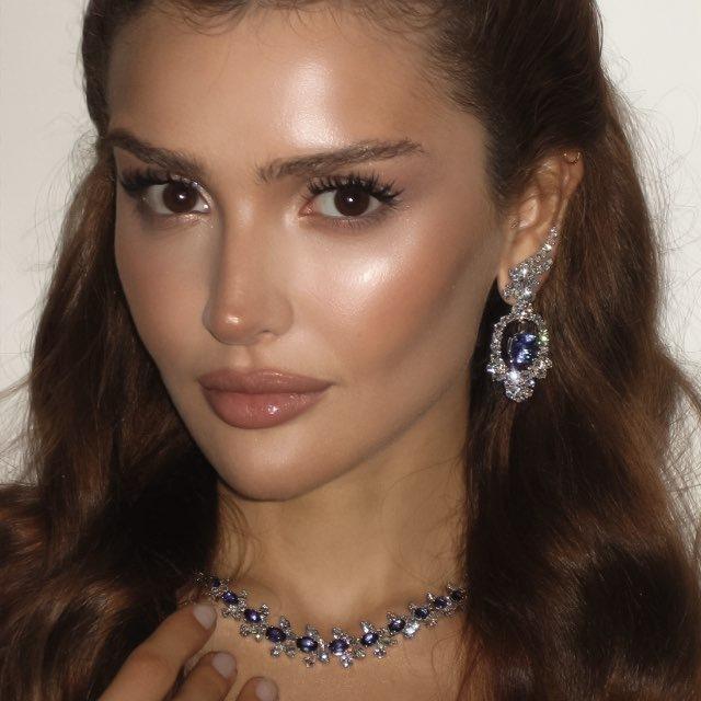 <p>Дина Саева</p>
