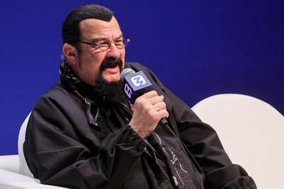 Сигал назвал Якутию среди любимых регионов