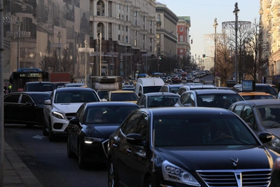 В центре Москвы перекрыты улицы, пробки достигли шести баллов