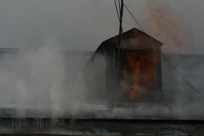 В Татарке загорелся жилой дом, над селом — столб дыма