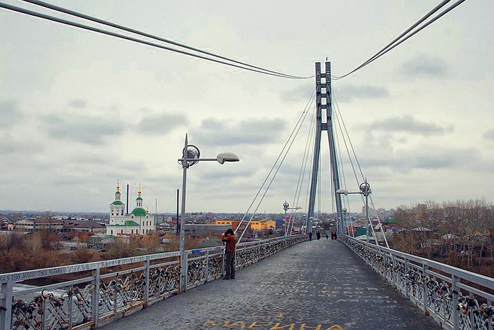 Мост Влюбленных В Тюмени Фото