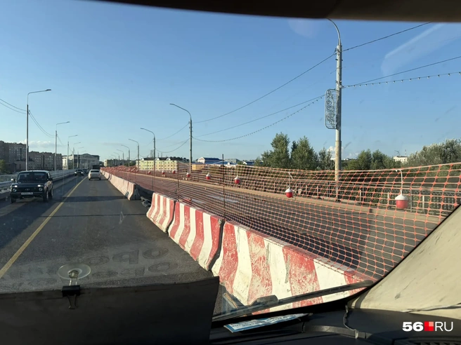 На одной из половине уже обновили асфальт | Источник: Николай Сальников / 56.RU