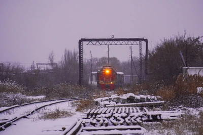 Три поезда с юга до Москвы задержались из-за непогоды