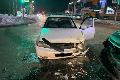 Honda and Daewoo collide in Buzuluk, two people injured