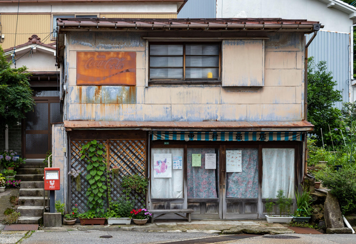 9 миллионов пустующих домов: как они стали символом экстремально стареющей Японии