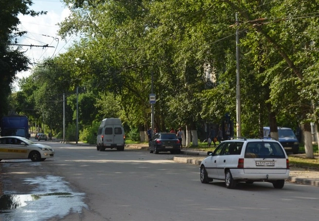 В Рязани на остановке обнаружили труп мужчины | ya62.ru