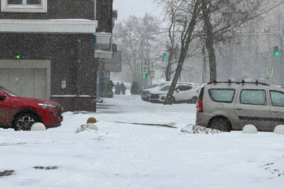 Heavy Snowstorm Prompts Travel Warning for Rostov Region Drivers