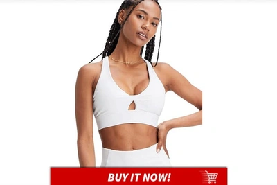Fabletics на Amazon: подборка спортивной одежды