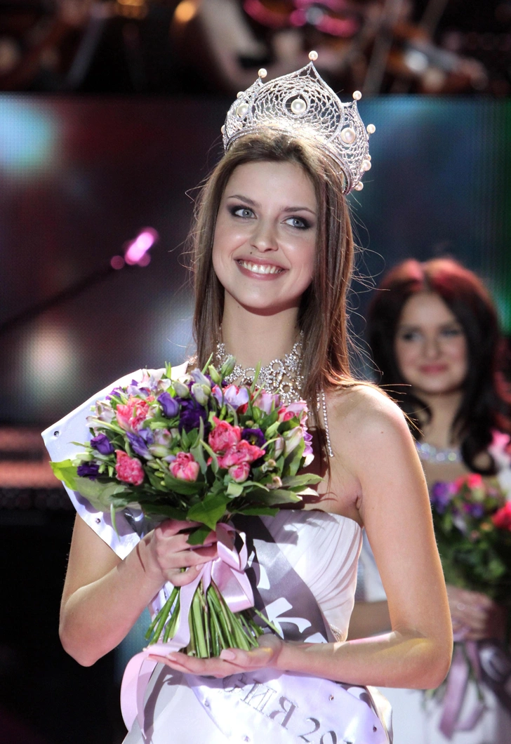 Сексуалды әпкесі ағасын қосты