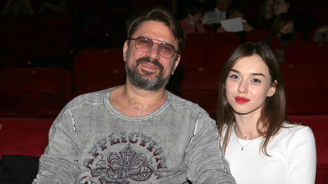 Молодая жена Виктора Логинова не простила ему побоев и измен&nbsp;&mdash; развод теперь официальный!