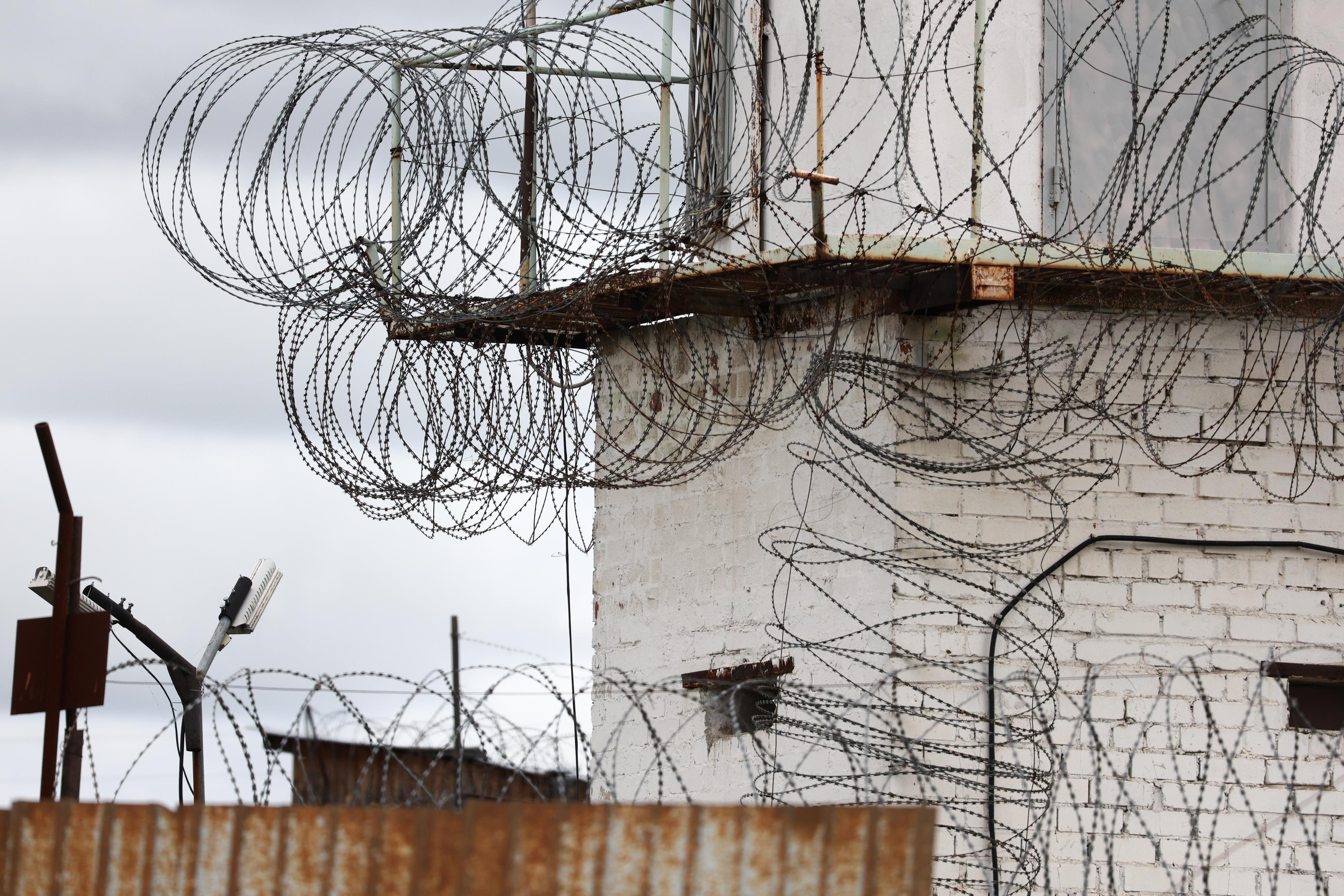 В Ижевске на 18 лет посадили педофила, который насиловал маленьких дочерей своей сожительницы