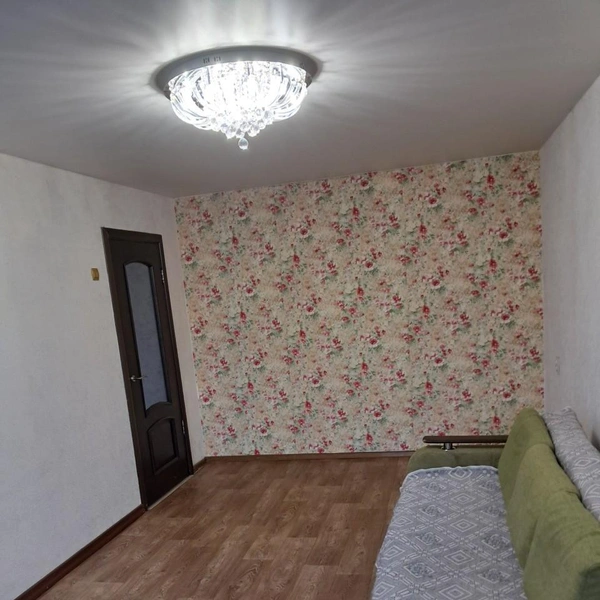 Зато какая люстра | Источник: DoskaYkt