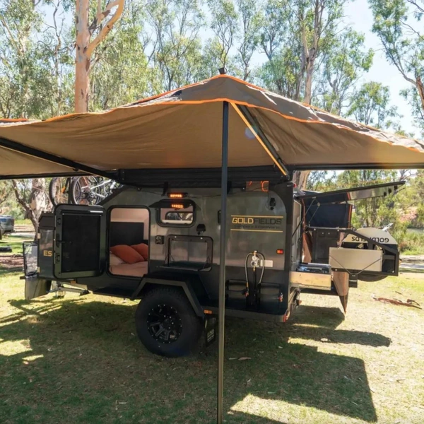 Комфортабельная хижина: оцените жилой прицеп Escape Pod из Австралии для небольших путешествий