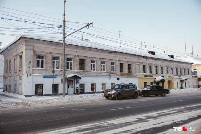 В мэрии выставили на продажу помещения в доме, где жил Ушинский | Источник: Артем Бауман / 76.RU