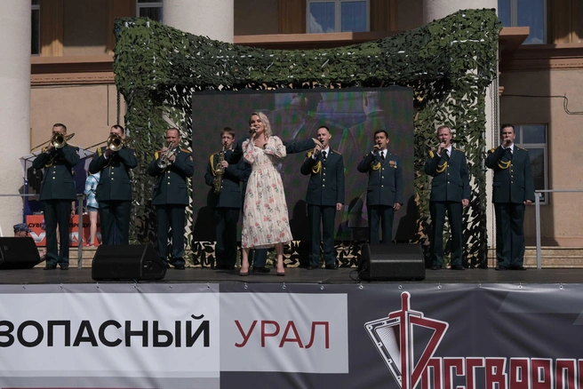Все дни выставок, 18 и 19 сентября, Росгвардия организует для посетителей открытую программу | Источник: МВК