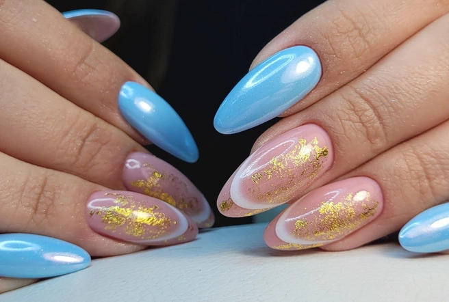 Яркий маникюр точно будет притягивать взгляды | Источник: Елизавета Хвищук / Vk.com 