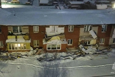 Roof collapses on two-story apartment building in Bashkiria