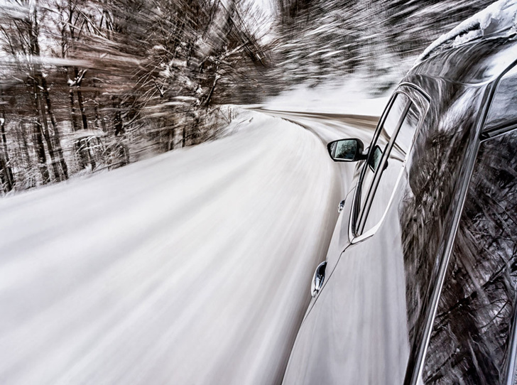 Фото №2 - Экстремальное вождение: о чем нужно помнить зимой за рулём