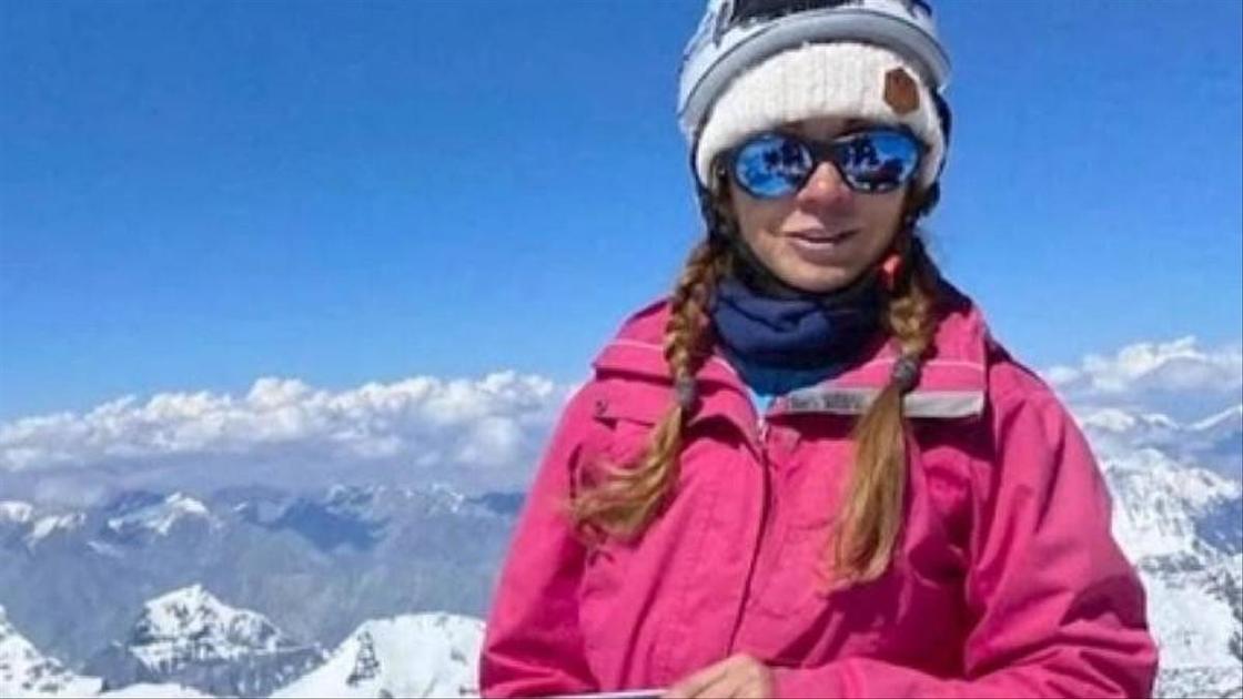 Последнее видео альпинистки Наговициной — спустя неделю ледяного плена в горах она еще была жива