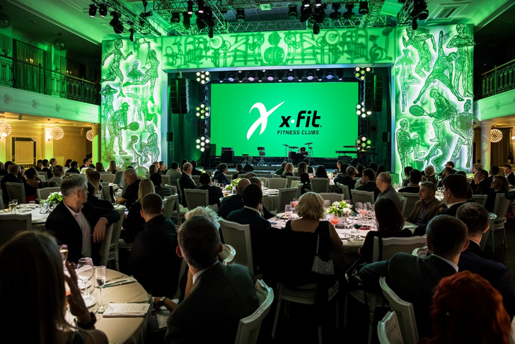 Сеть X-Fit отпраздновала 30 лет самой модной вечеринкой фитнес-индустрии — смотри, как это было!