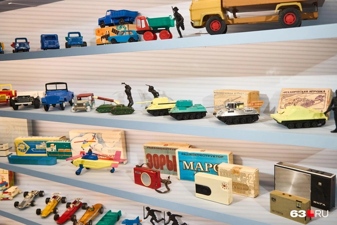 Мальчишкам тоже было во что поиграть в детстве!  | Источник: Роман Данилкин / 63.RU