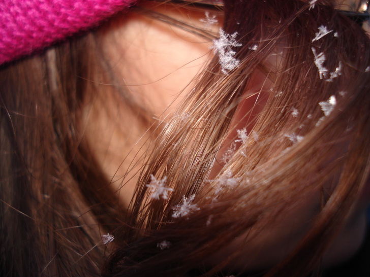 Как ухаживать за волосами в зимние месяцы