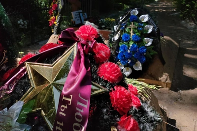 Свекровь отсудила компенсацию за скрытые похороны сына