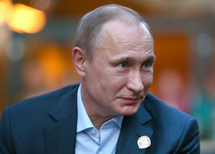 «Надеюсь, все будет хорошо»: Путин поставил вторую прививку от коронавируса