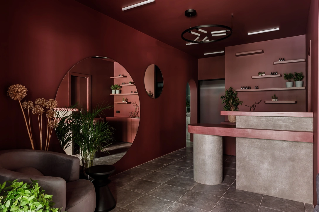 Эффект погружения: маникюрный салон в Краснодаре | Источник: Михаил Чекалов