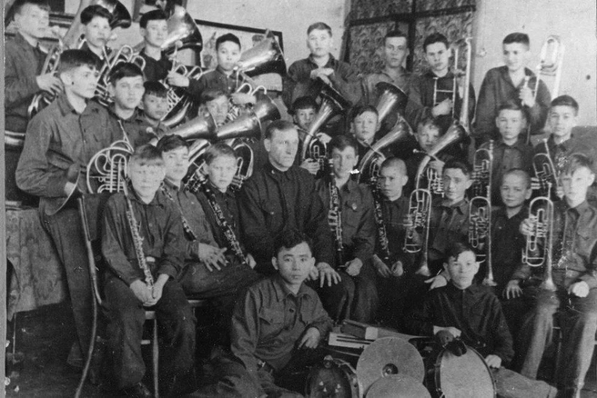 Духовой оркестр детдома № 1 Читы. 1941 год | Источник: Музей истории народного образования Забайкалья