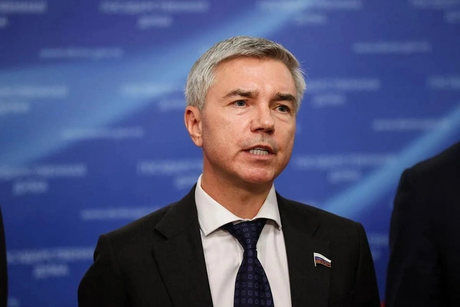 Евгений Ревенко, ответственный секретарь комиссии партии по этике, заместитель руководителя фракции «Единая Россия» в Госдуме | Источник: пресс-служба «Единой России»