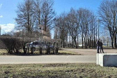 Волковский проспект в Петербурге перекрыли из-за БПЛА